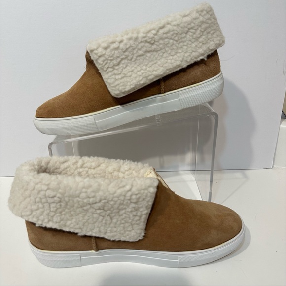 SERRA Suede Slip-On Shoes 9 - Picture 3 of 9
